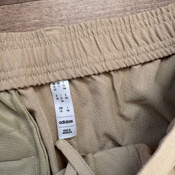 Adidas Boy's Sport Golf Shorts Hemp size Large NWT - Picture 3 of 5